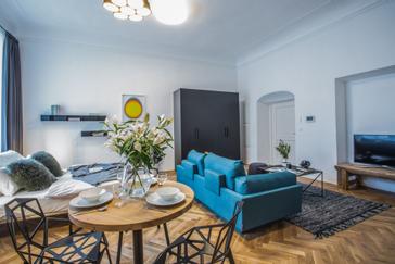 Selinor Apartments | Prague | Lazenska N4 Residence, apartment Elderflower