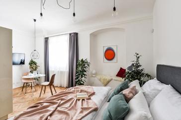 Selinor Apartments | Prague | Lazenska N4 Residence, apartment Freesia