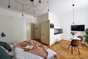 Selinor Apartments | Prague | Lazenska N4 Residence, apartment Freesia