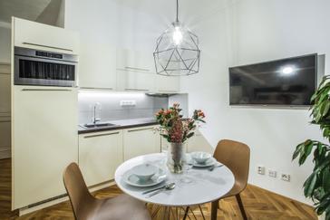 Selinor Apartments | Prague | Lazenska N4 Residence, apartment Freesia
