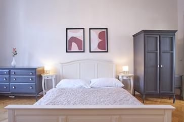 Selinor Apartments | Praha | Charles Bridge Premium Residence, apartmán se 3 pokoji