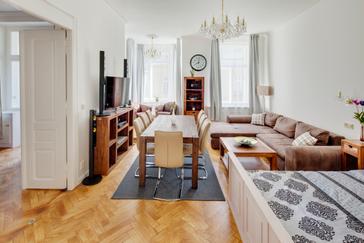 Selinor Apartments | Prague | Premium Apartment, V Kolkovne 5