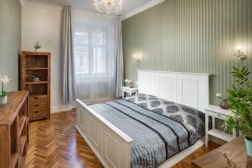 Selinor Apartments | Prague | Premium Apartment, Smetanovo nabrezi 26