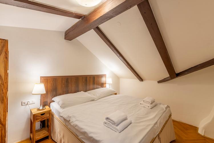 Selinor Apartments | Prague | 36