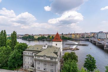 Selinor Apartments | Prague | Riverside Residence, apartment with terrace